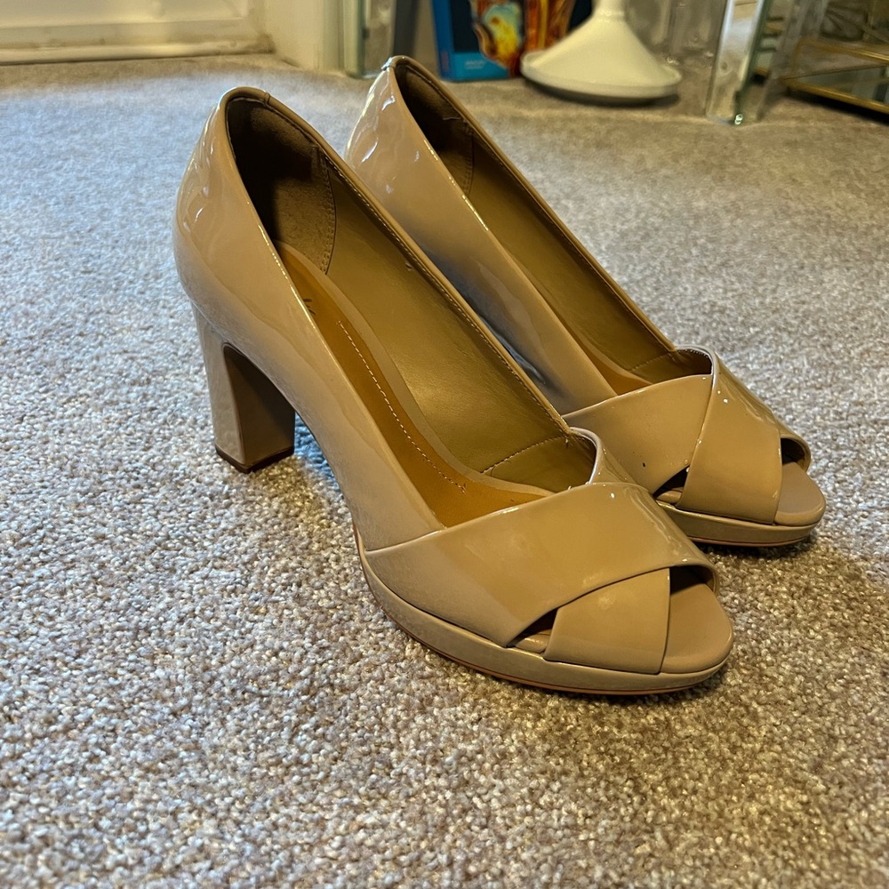 Clark’s Artisan Tan Peep-Toe Heels